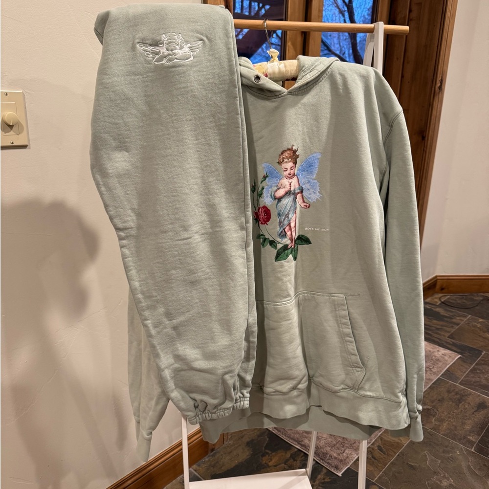 Boys Lie Green Angel Sweat Pants and Hoodie Set